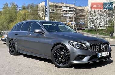 Універсал Mercedes-Benz C-Class 2018 в 