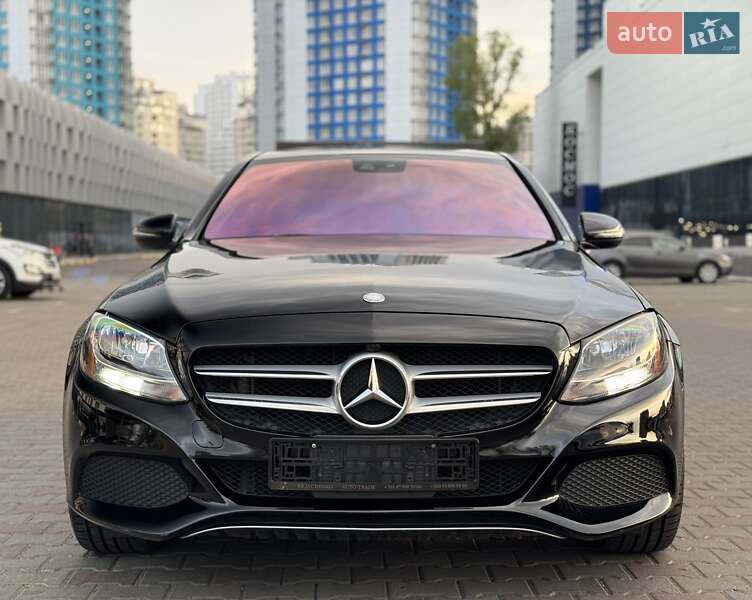 Седан Mercedes-Benz C-Class 2015 в 