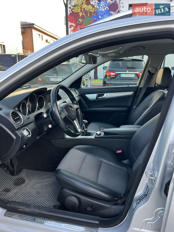 Универсал Mercedes-Benz C-Class 2012 в Белой Церкви