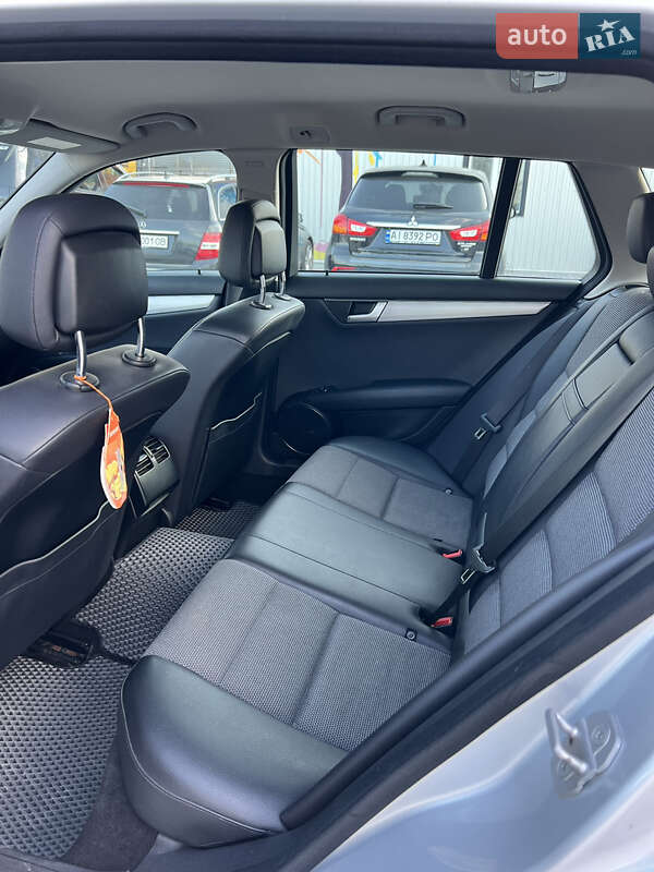 Универсал Mercedes-Benz C-Class 2012 в Белой Церкви