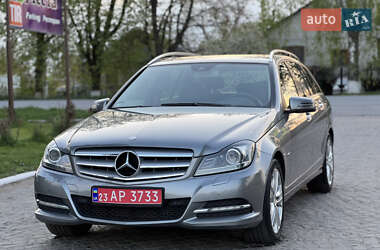 Универсал Mercedes-Benz C-Class 2011 в 