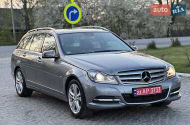 Универсал Mercedes-Benz C-Class 2011 в 