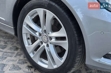 Универсал Mercedes-Benz C-Class 2011 в 