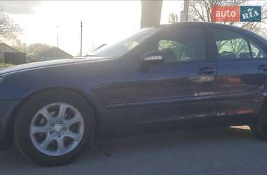 Седан Mercedes-Benz C-Class 2000 в 