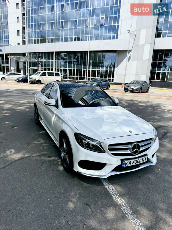 Седан Mercedes-Benz C-Class 2015 в 