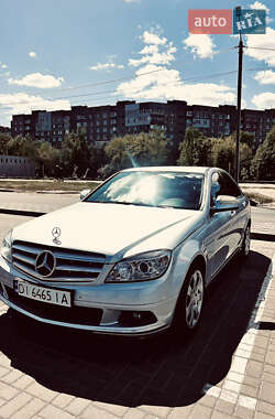 Седан Mercedes-Benz C-Class 2007 в Черкасах