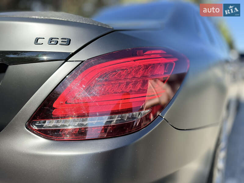 Седан Mercedes-Benz C-Class 2019 в Києві