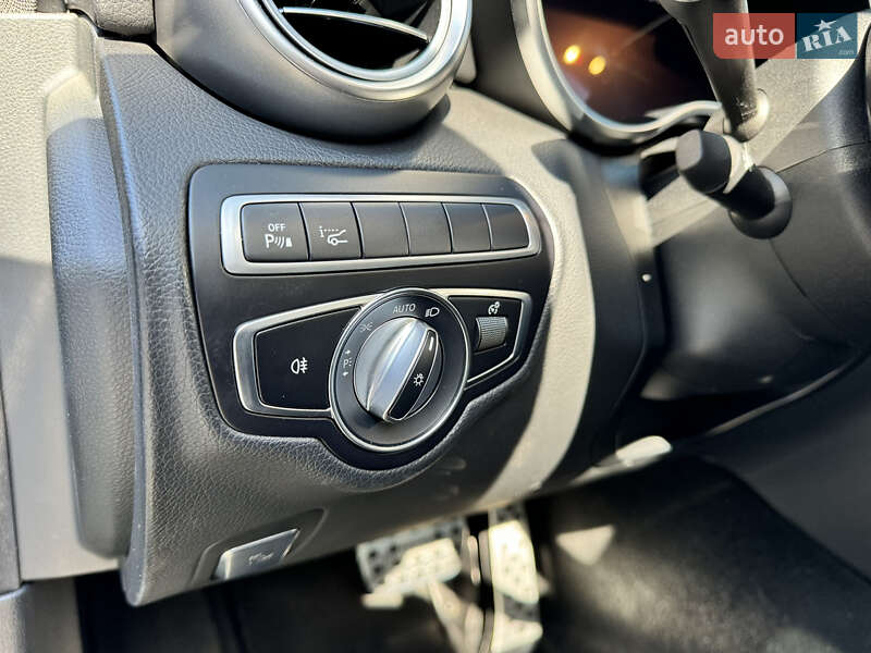 Седан Mercedes-Benz C-Class 2019 в Києві
