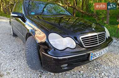 Універсал Mercedes-Benz C-Class 2003 в 