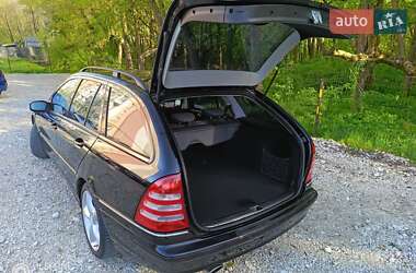 Універсал Mercedes-Benz C-Class 2003 в 