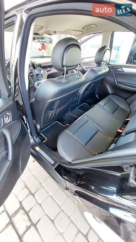 Седан Mercedes-Benz C-Class 2005 в Староконстантинове фото 7 Седан Mercedes-Benz C-Class 2005 в Староконстантинове
