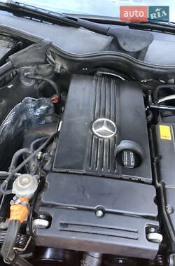 Седан Mercedes-Benz C-Class 2005 в 