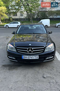 Mercedes-Benz C-Class 2010 Mercedes-Benz C-Class 2010