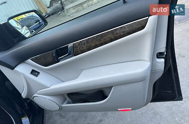 Седан Mercedes-Benz C-Class 2010 в 