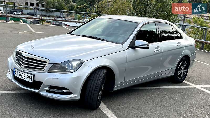 Седан Mercedes-Benz C-Class 2014 в Києві