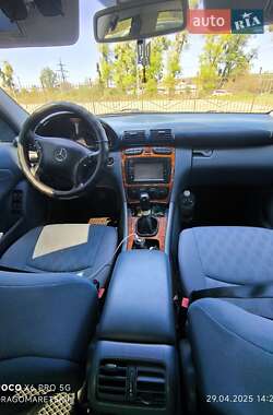 Седан Mercedes-Benz C-Class 2001 в 