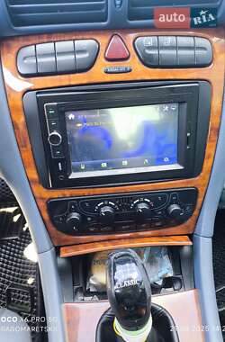 Седан Mercedes-Benz C-Class 2001 в 