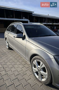 Универсал Mercedes-Benz C-Class 2011 в 