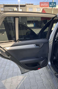 Универсал Mercedes-Benz C-Class 2011 в 