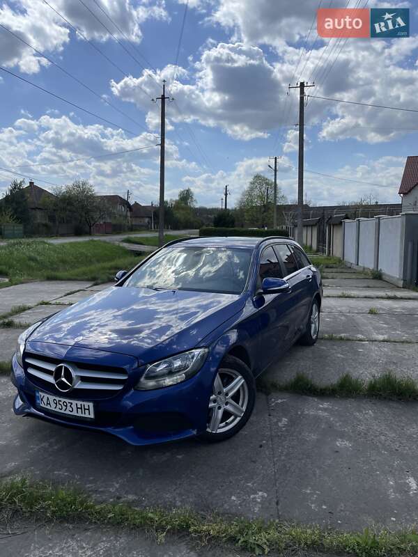 Универсал Mercedes-Benz C-Class 2014 в Ужгороде