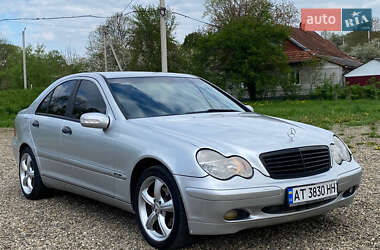 Седан Mercedes-Benz C-Class 2004 в Коломые