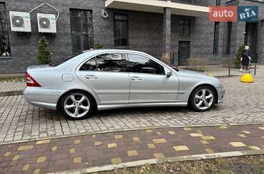 Седан Mercedes-Benz C-Class 2006 в 