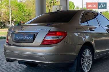 Седан Mercedes-Benz C-Class 2007 в 