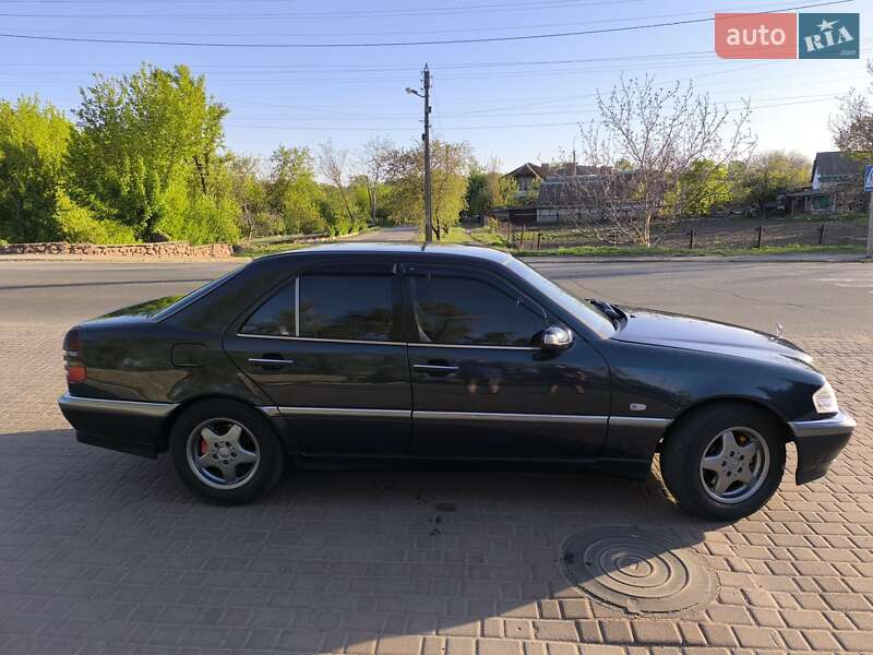 Mercedes-Benz C-Class 1997