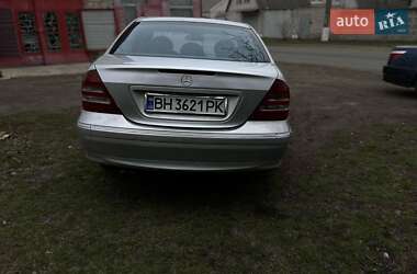 Седан Mercedes-Benz C-Class 2000 в 