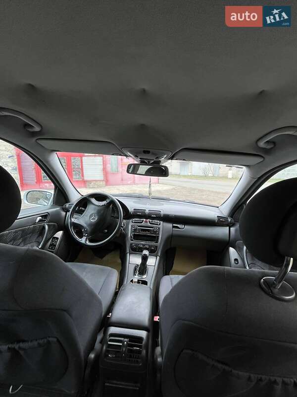 Седан Mercedes-Benz C-Class 2000 в Подольске