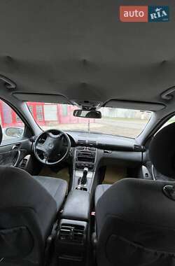 Седан Mercedes-Benz C-Class 2000 в 