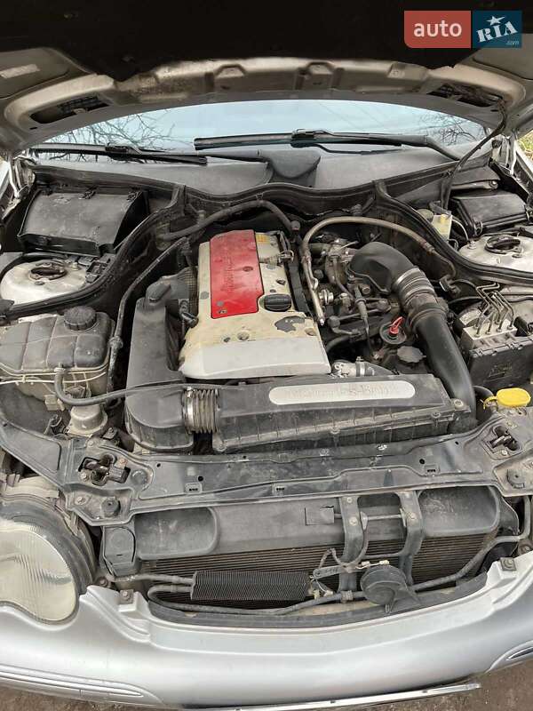 Седан Mercedes-Benz C-Class 2000 в Подольске