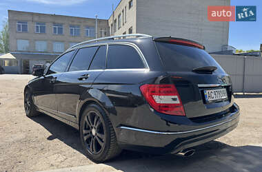 Универсал Mercedes-Benz C-Class 2013 в 