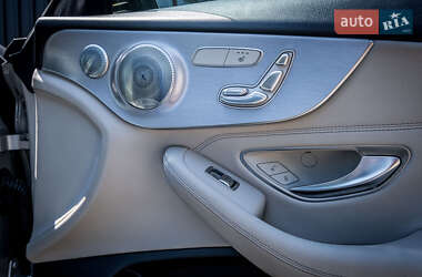 Купе Mercedes-Benz C-Class 2018 в 