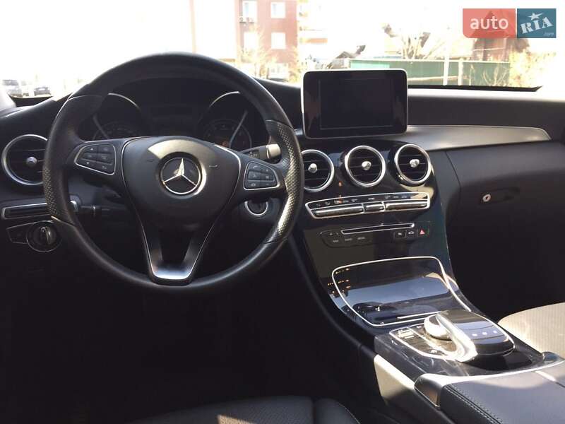 Седан Mercedes-Benz C-Class 2015 в Киеве