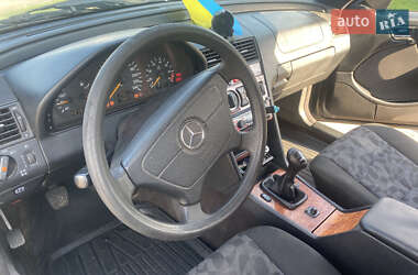 Универсал Mercedes-Benz C-Class 1998 в 