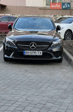 Седан Mercedes-Benz C-Class 2017 в 