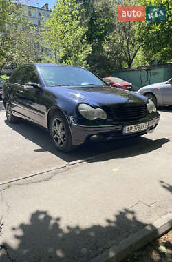 Седан Mercedes-Benz C-Class 2000 в 