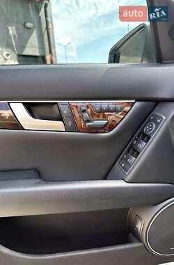 Седан Mercedes-Benz C-Class 2012 в 