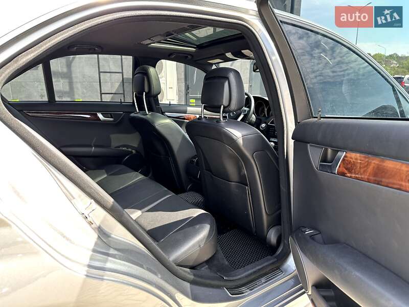 Седан Mercedes-Benz C-Class 2012 в Лубнах фото 21 Седан Mercedes-Benz C-Class 2012 в Лубнах