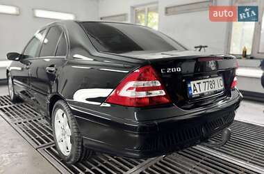 Седан Mercedes-Benz C-Class 2006 в 