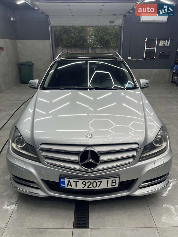 Универсал Mercedes-Benz C-Class 2013 в Ивано-Франковске
