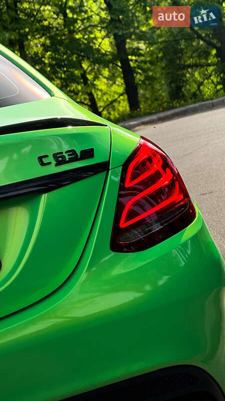 Седан Mercedes-Benz C-Class 2015 в Киеве