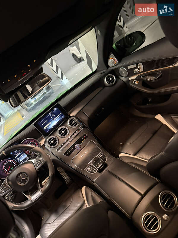 Седан Mercedes-Benz C-Class 2015 в Киеве