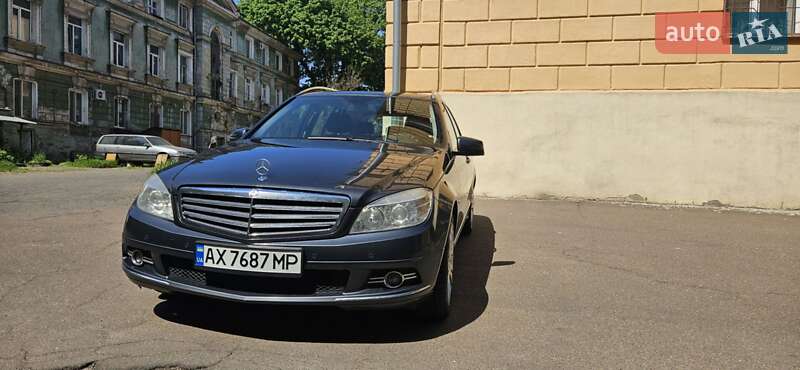 Универсал Mercedes-Benz C-Class 2010 в Одессе фото 9 Универсал Mercedes-Benz C-Class 2010 в Одессе