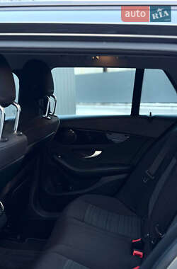 Универсал Mercedes-Benz C-Class 2019 в 