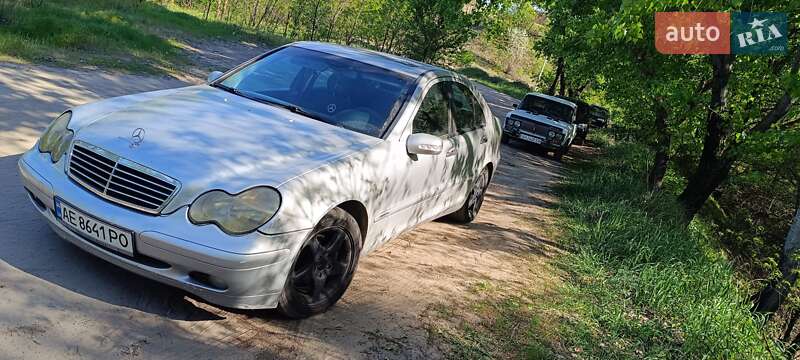 Седан Mercedes-Benz C-Class 2001 в Каменском