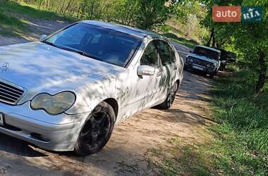 Седан Mercedes-Benz C-Class 2001 в 