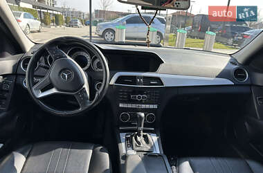 Универсал Mercedes-Benz C-Class 2012 в 