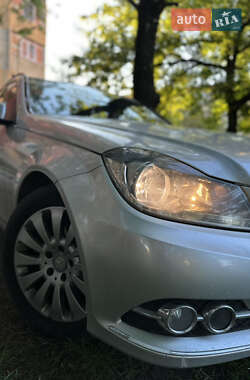 Универсал Mercedes-Benz C-Class 2012 в 